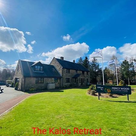 The Kalos Retreat - Hot Tub Lodge With Free 18 Hole Golf Course Swarland Exteriér fotografie